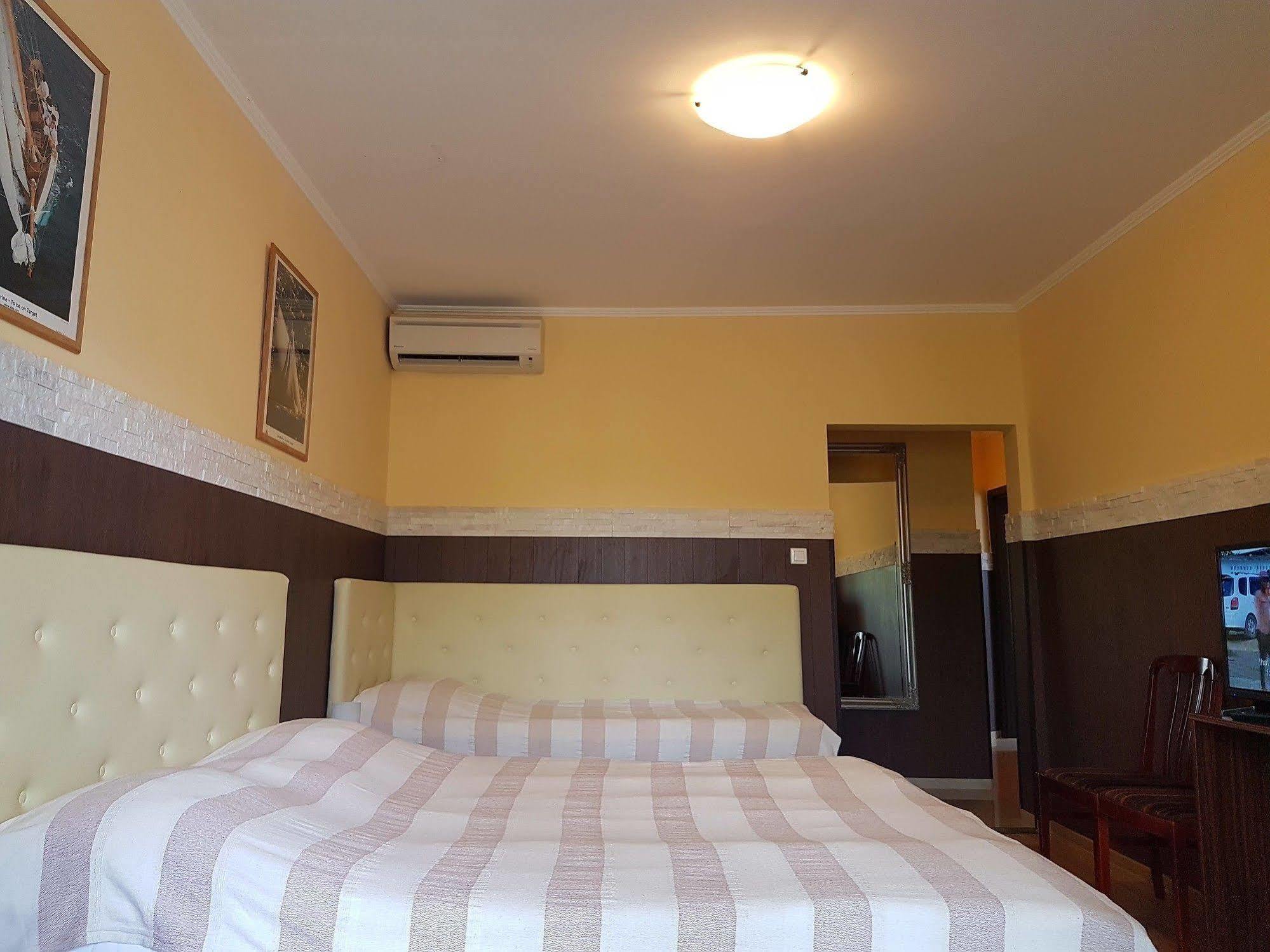 Bella Villa Siofok Ngoại thất bức ảnh